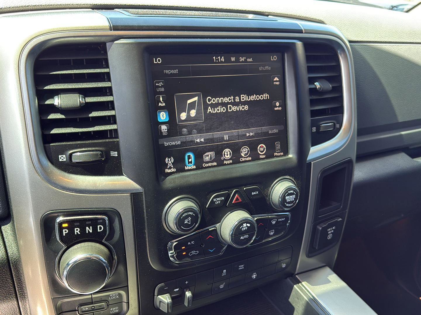 Used 2015 RAM 1500 Outdoorsman w/ Pittsburgh Penguins Edition AWD/4WD image 23