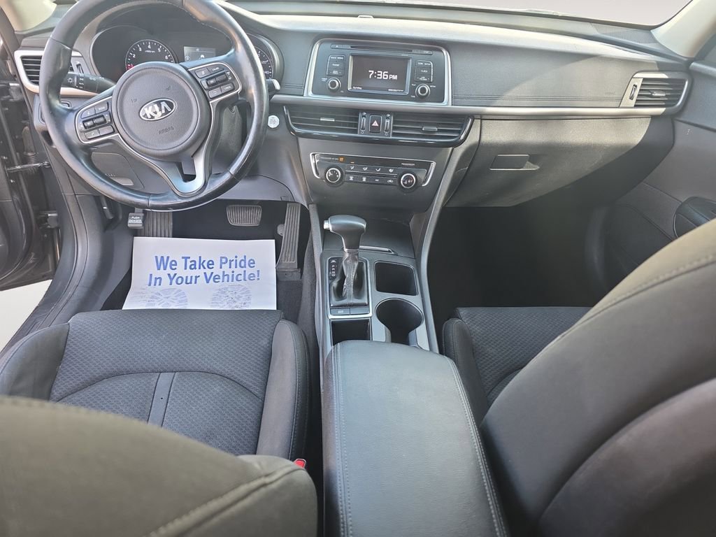 Used 2016 Kia Optima LX image 10