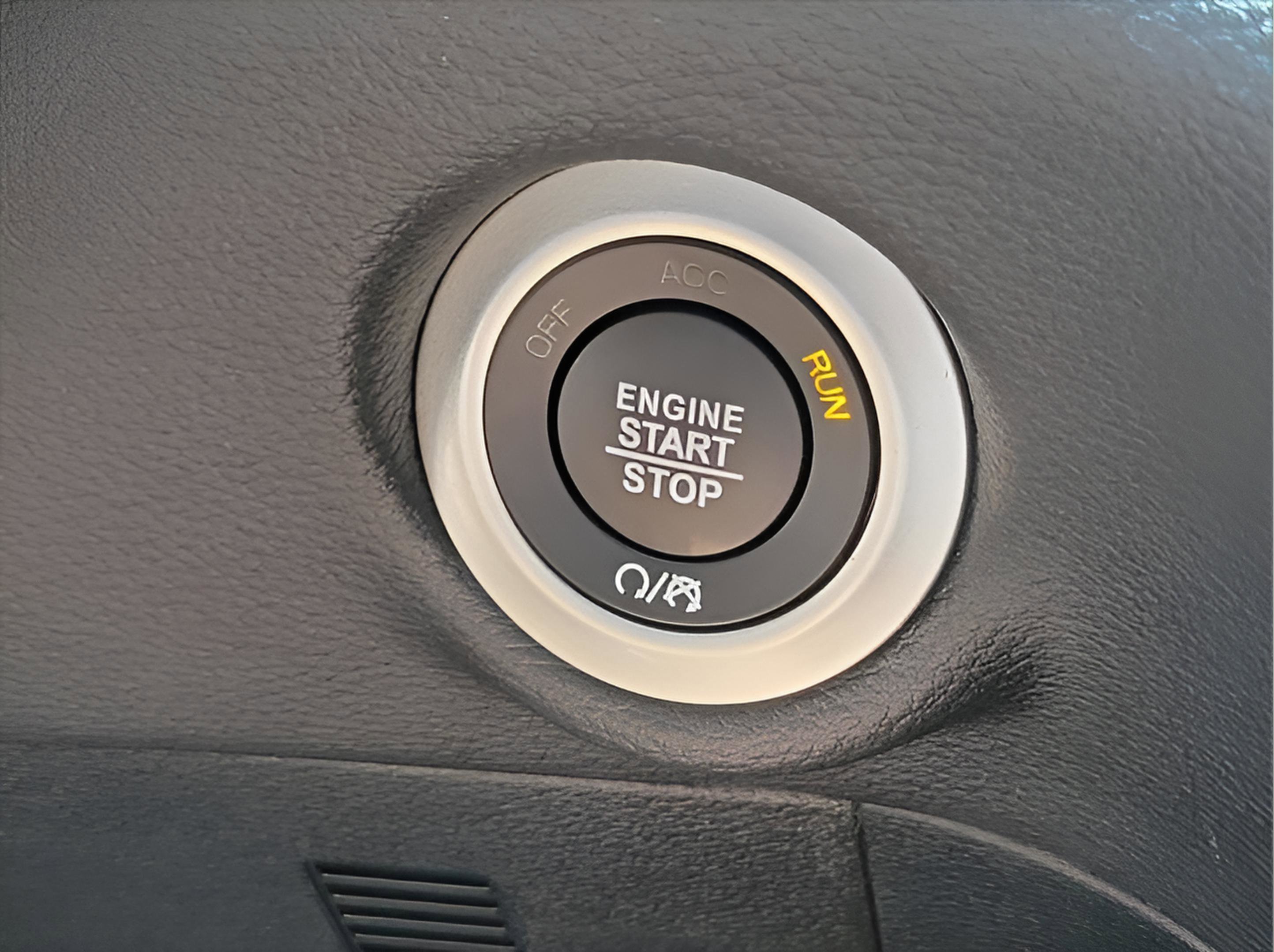 New 2023 Chrysler Pacifica Pinnacle image 16