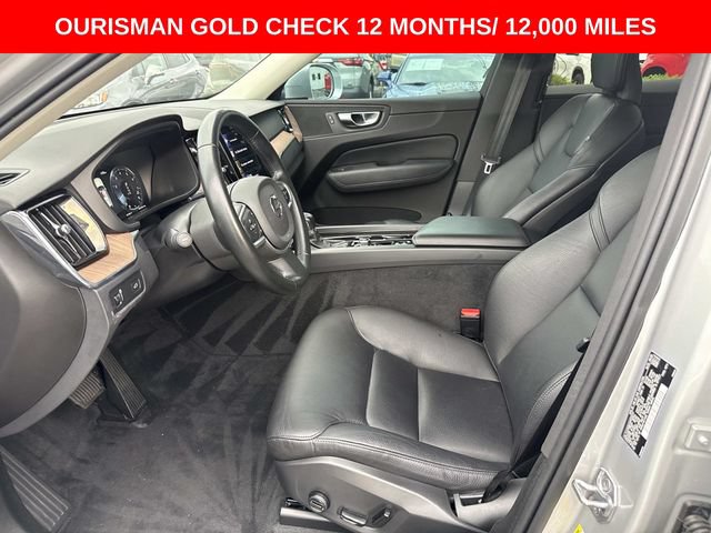 Used 2021 Volvo XC60 T5 Momentum w/ Premium Package FWD image 20