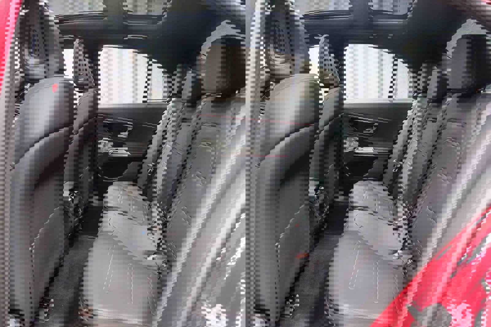 Used 2025 Mercedes-Benz E 53 AMG e 4MATIC Sedan image 18