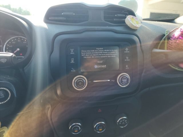 Used 2019 Jeep Renegade Sport AWD/4WD image 39
