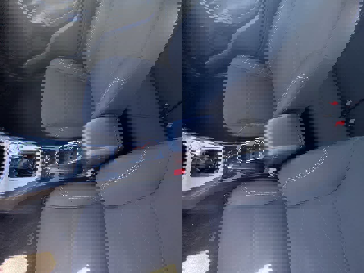 Used 2018 Ford Fiesta SE image 20