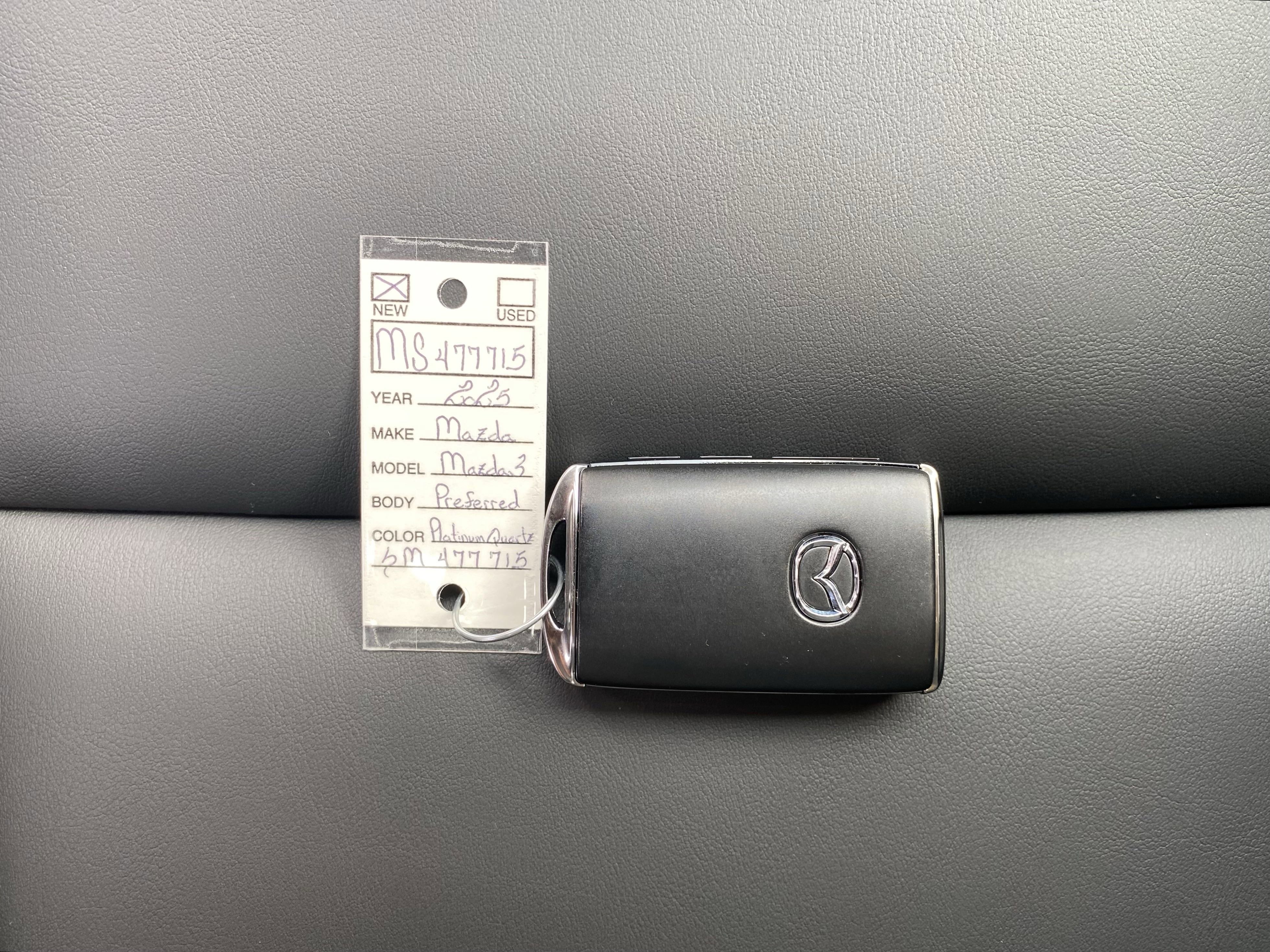 New 2025 MAZDA MAZDA3 s image 38