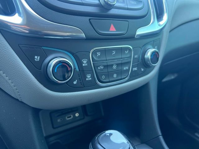 Used 2019 Chevrolet Equinox Premier AWD/4WD image 16