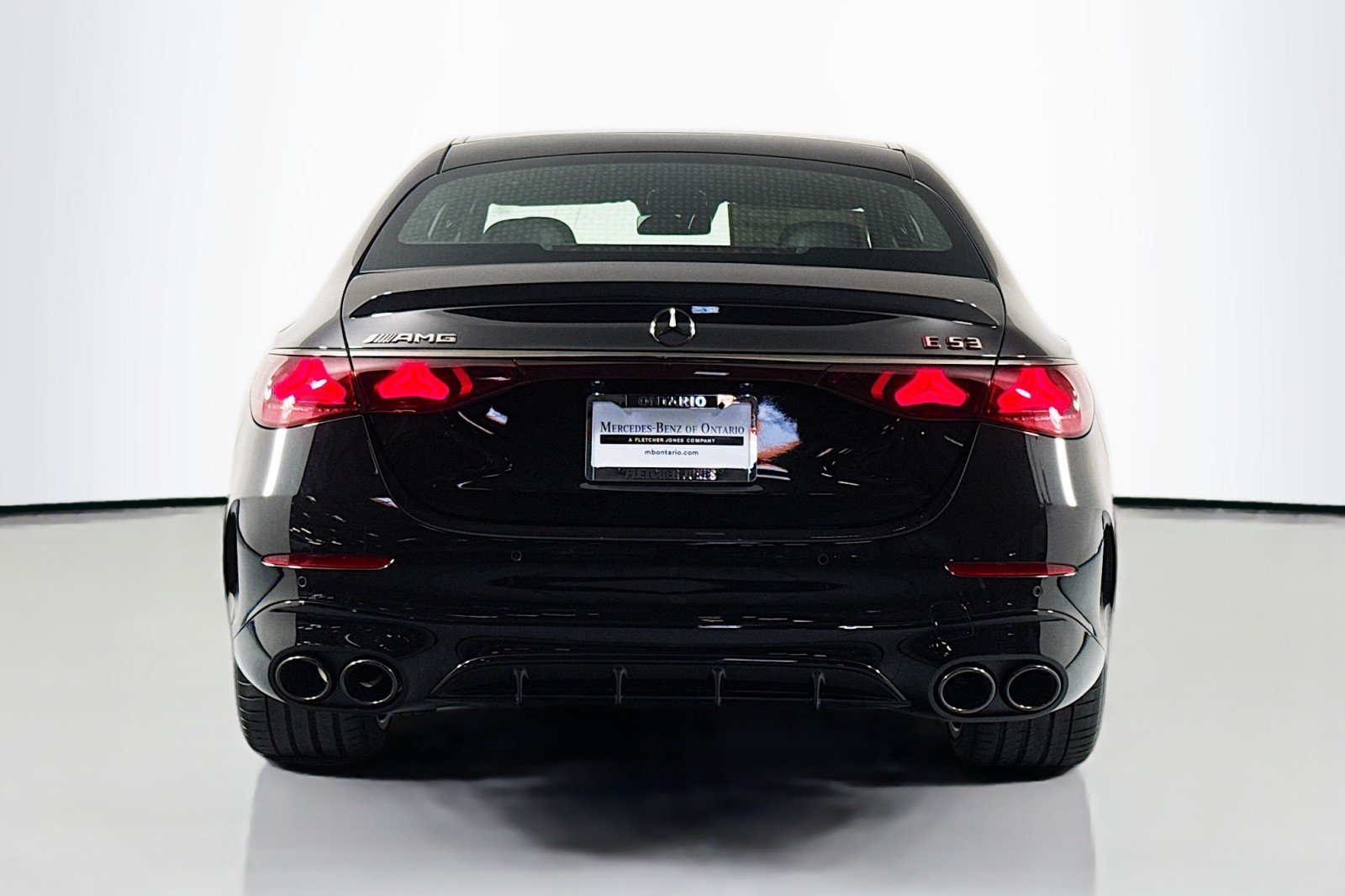 New 2026 Mercedes-Benz E 53 AMG e 4MATIC Sedan image 3