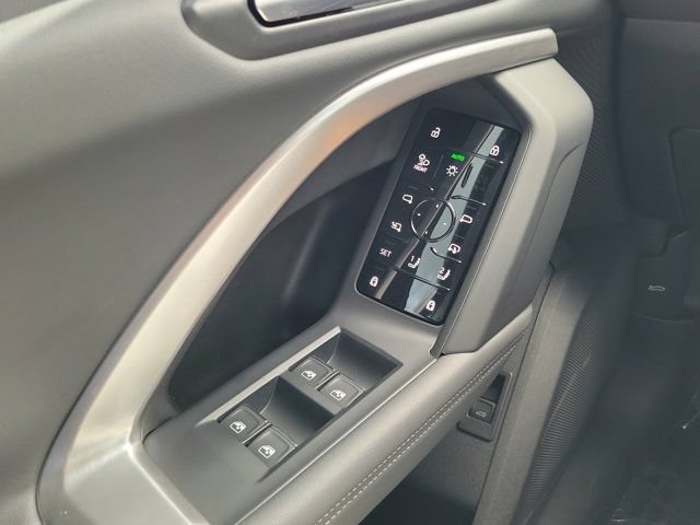 Certified 2025 Audi Q5 Premium w/ Premium Plus AWD/4WD image 19