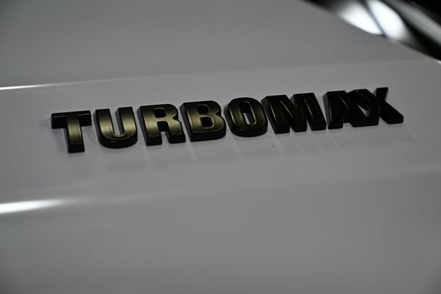 Used 2025 Chevrolet Silverado 1500 Custom w/ Turbomax Blackout Package AWD/4WD image 15