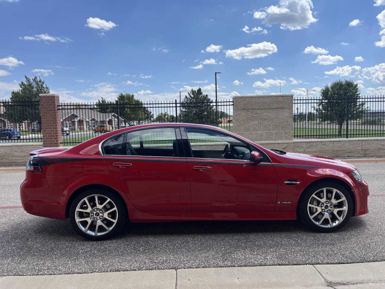 Used 2009 Pontiac G8 GXP image 6