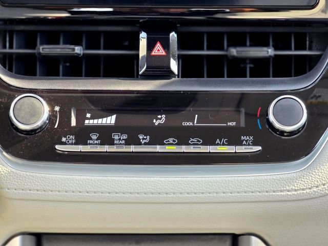 Used 2023 Toyota Corolla Cross L AWD/4WD image 19