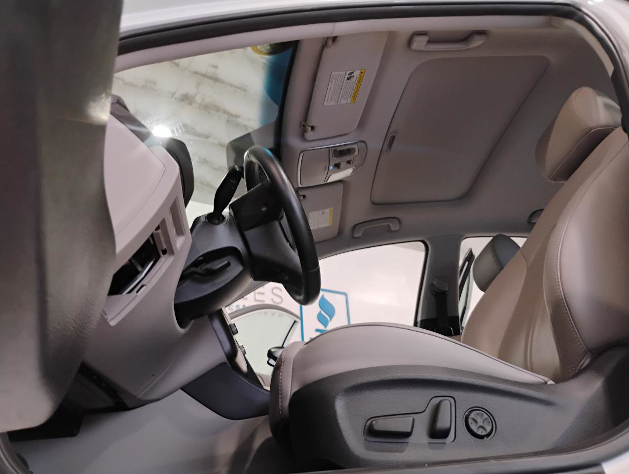 Used 2018 Hyundai Sonata Limited image 11