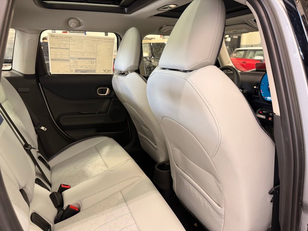 Used 2025 MINI Cooper S image 25