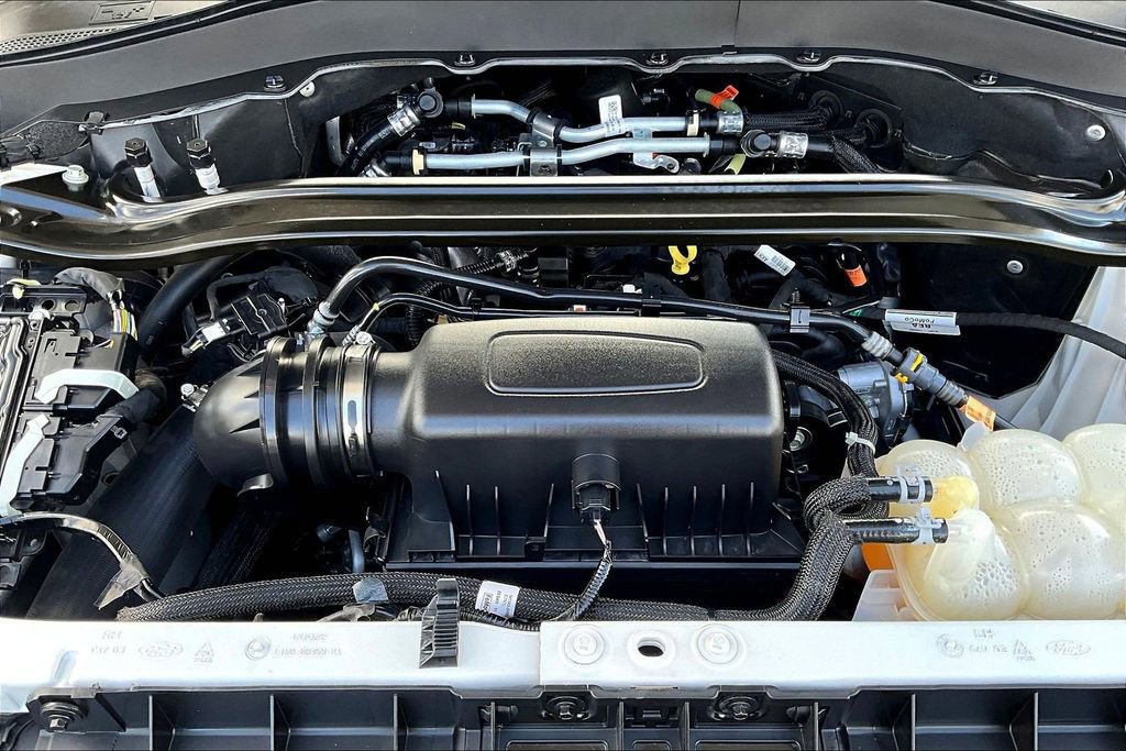 Used 2023 Ford Explorer Limited image 29