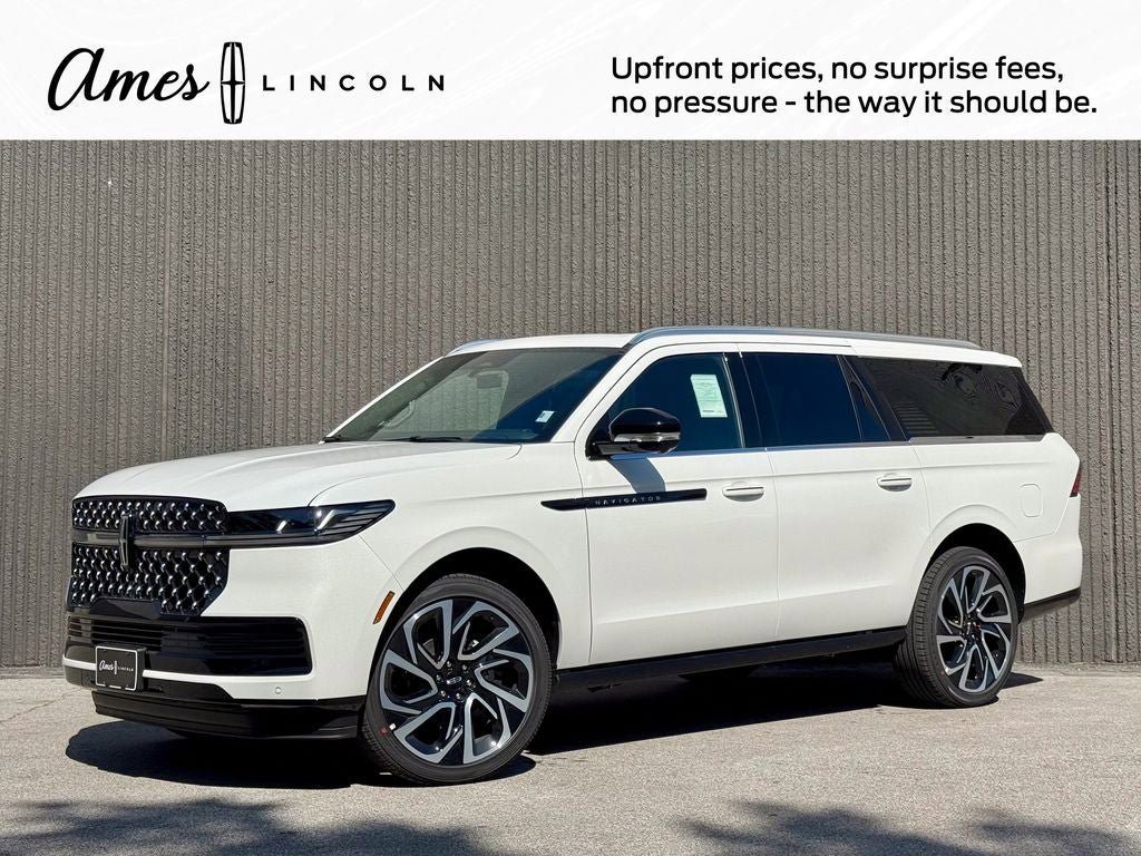 New 2026 Lincoln Navigator L Black Label AWD/4WD image 1