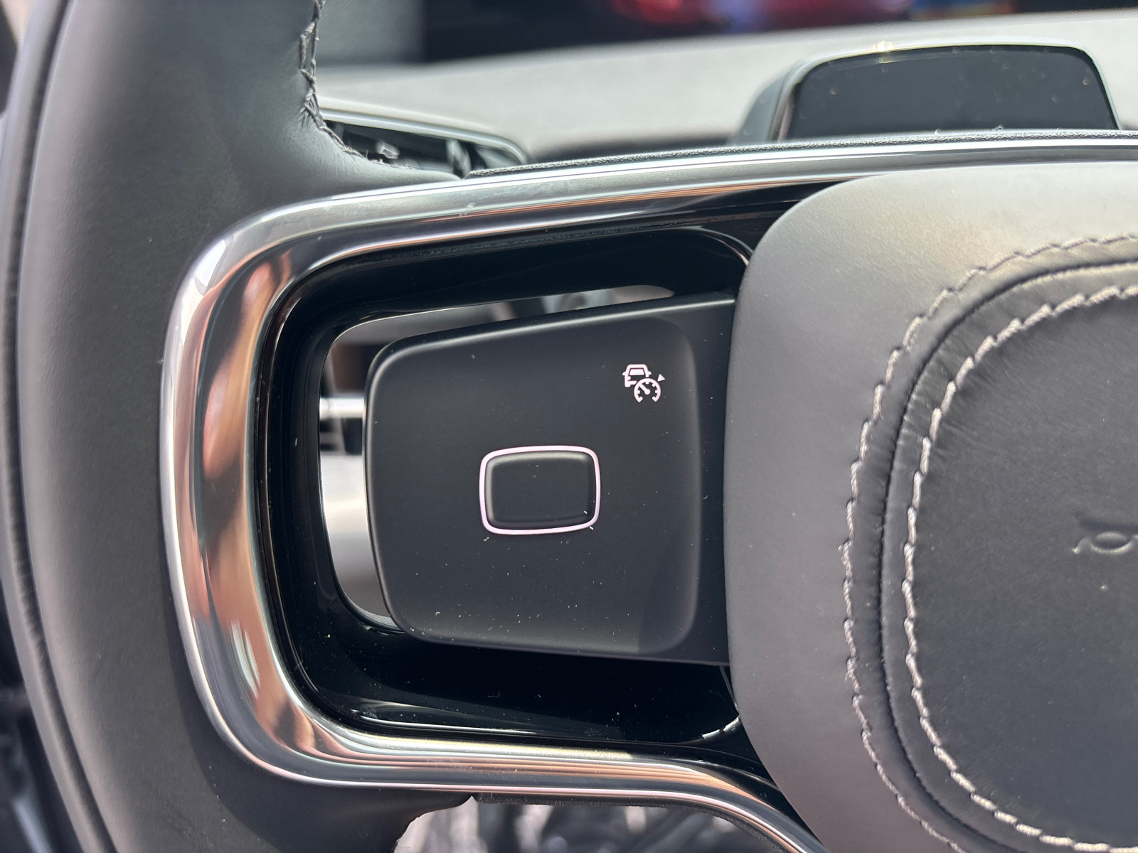 New 2027 Lincoln Navigator Reserve AWD/4WD image 16