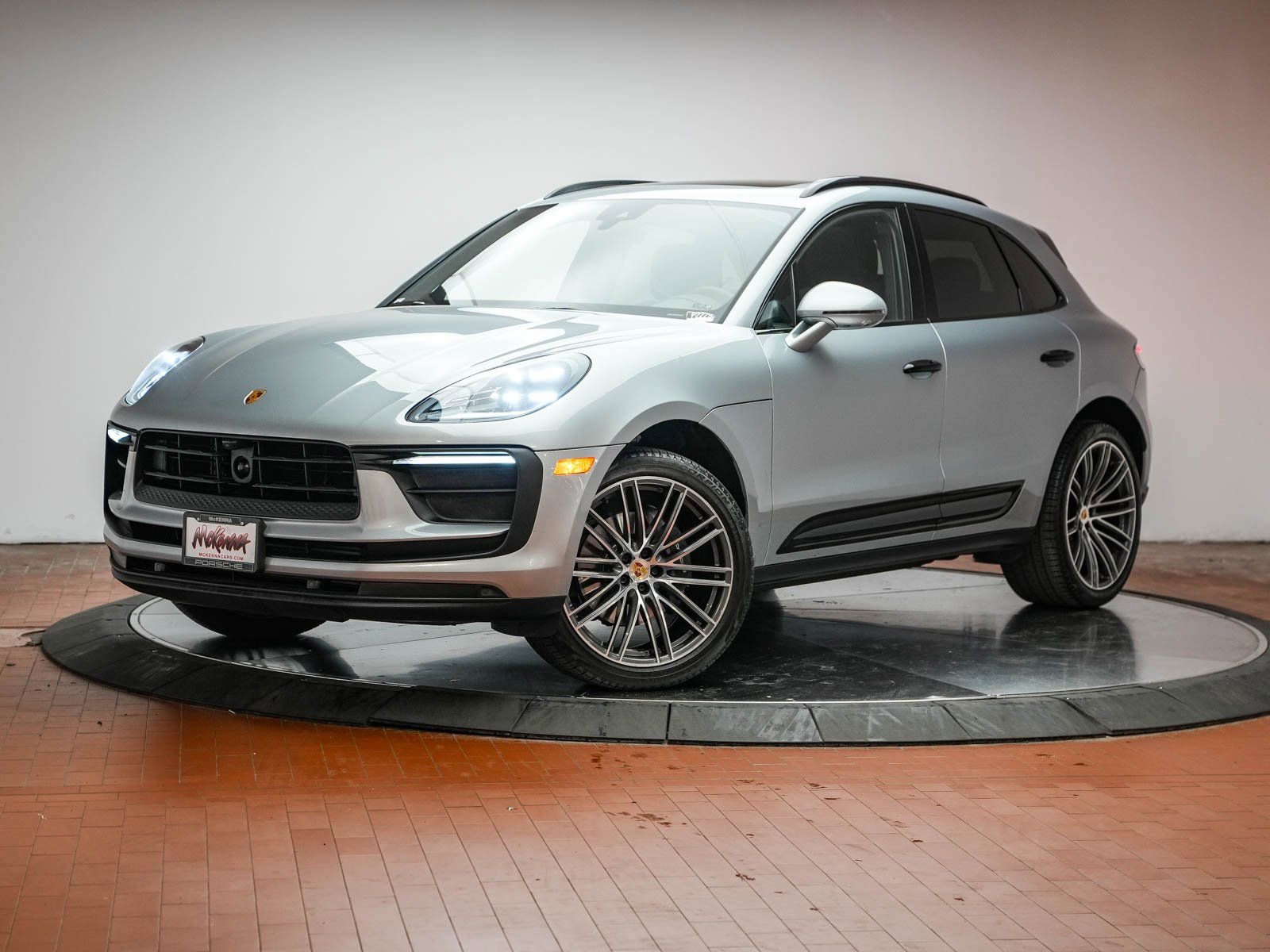 Certified 2025 Porsche Macan