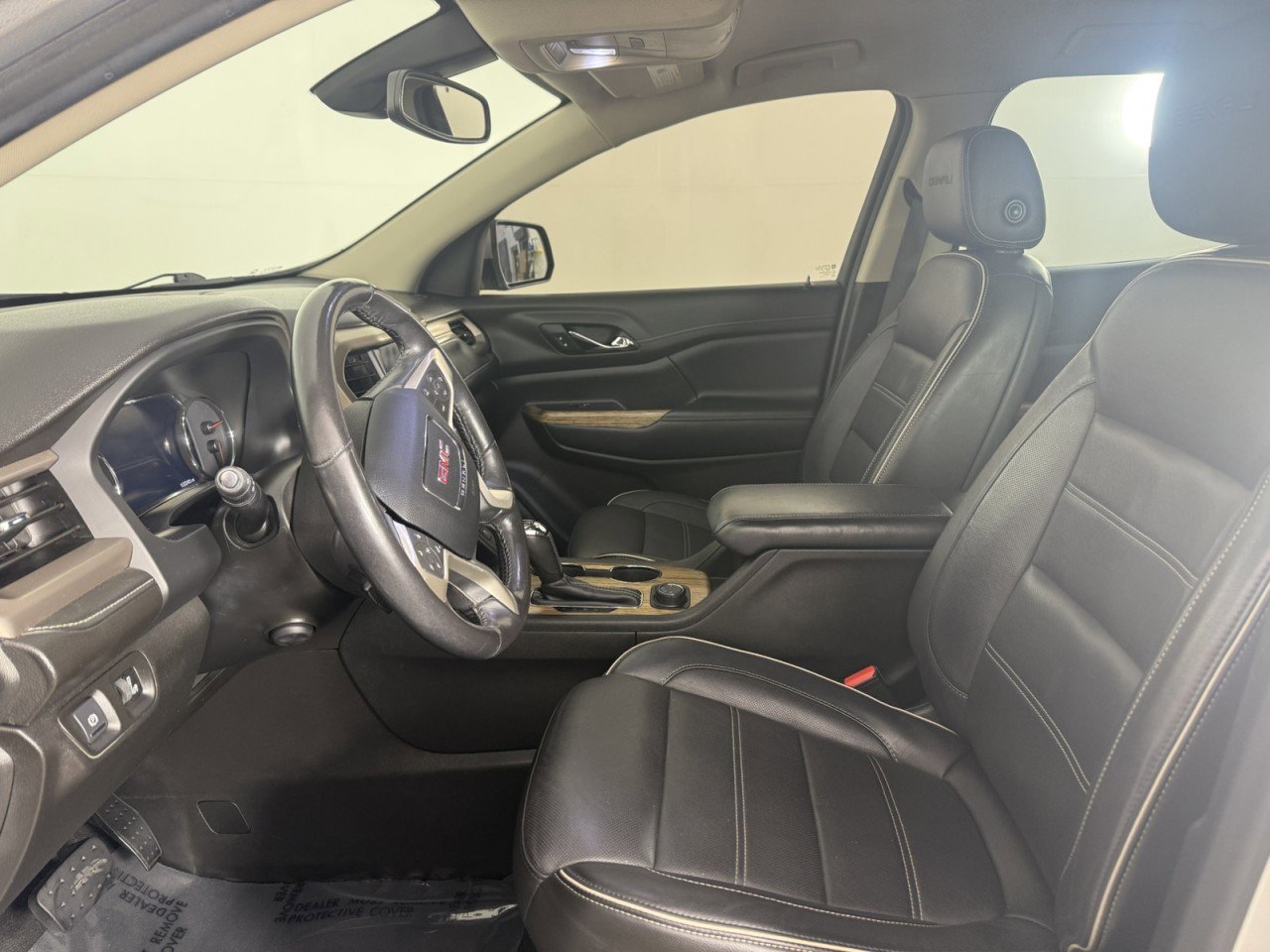 Used 2019 GMC Acadia Denali w/ LPO, Floor Liner Package image 17