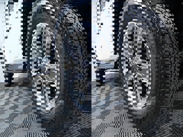 Used 2022 Jeep Wrangler Unlimited Sahara w/ Cold Weather Group image 2