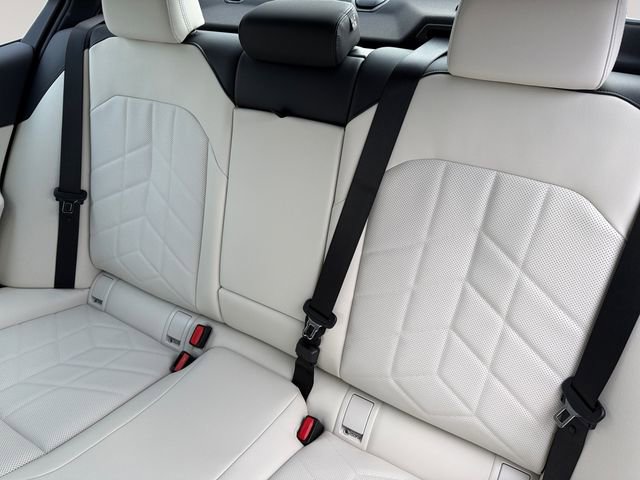 New 2026 BMW 530i xDrive image 13