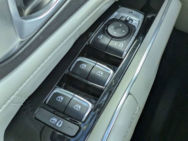 Used 2023 Kia Sorento SX image 25