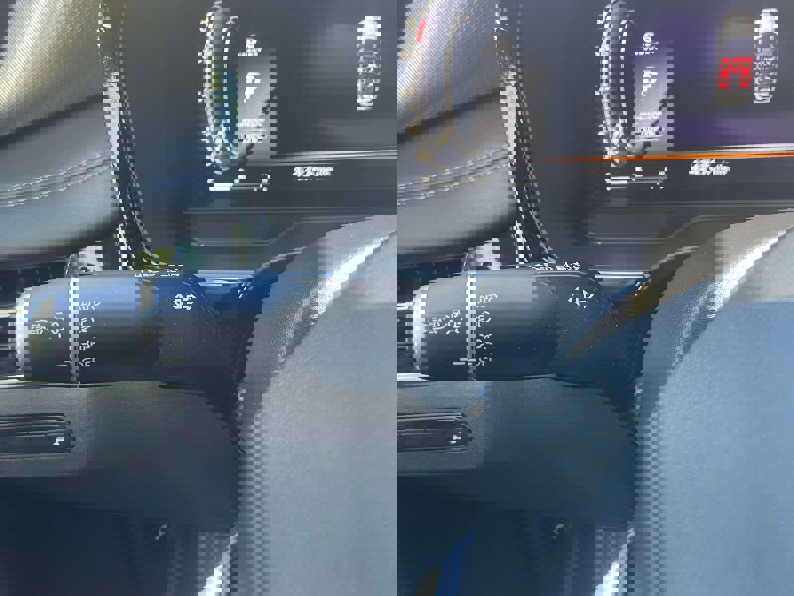 Used 2023 INFINITI QX60 Luxe w/ Cargo Package image 27