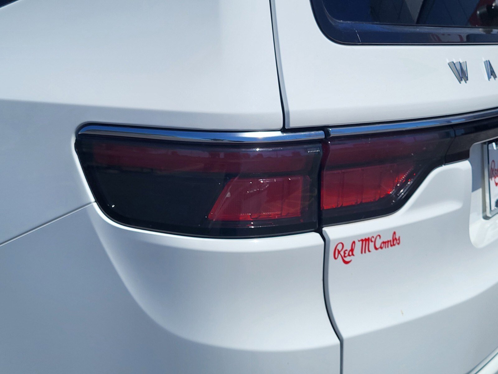 Used 2024 Jeep Wagoneer L Series II w/ Flexible Seating Group image 10