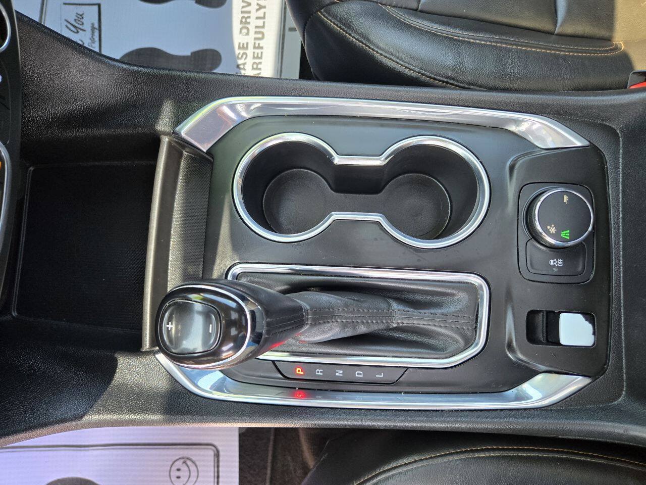 Used 2019 Chevrolet Traverse LT FWD image 37