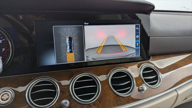 Used 2017 Mercedes-Benz E 300 image 27