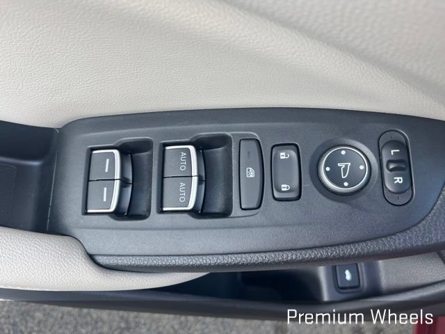 Used 2018 Honda Accord Touring image 21
