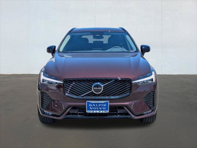 New 2026 Volvo XC60 B5 Plus w/ Climate Package PRO AWD/4WD image 4
