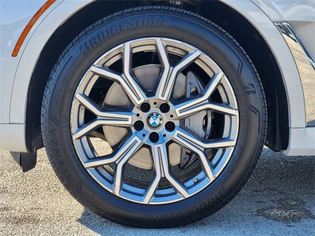 Used 2022 BMW X7 xDrive40i image 12