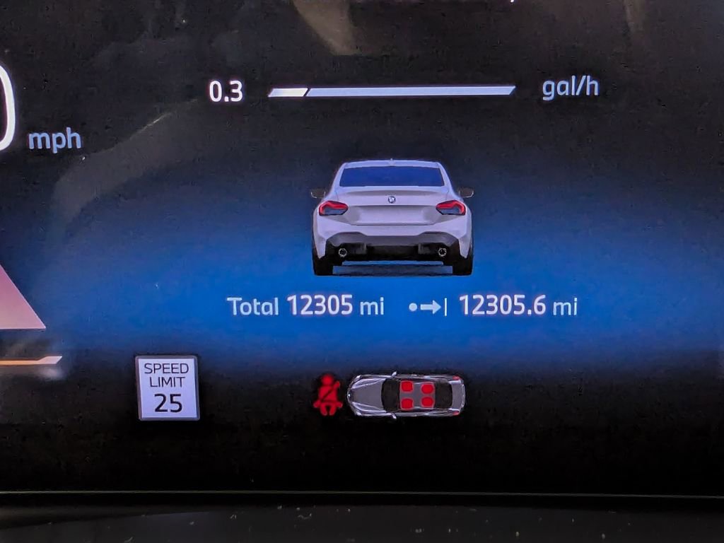 Used 2025 BMW 230i xDrive Coupe w/ Convenience Package AWD/4WD image 31