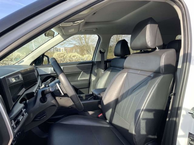 Used 2024 Hyundai Santa Fe XRT image 19