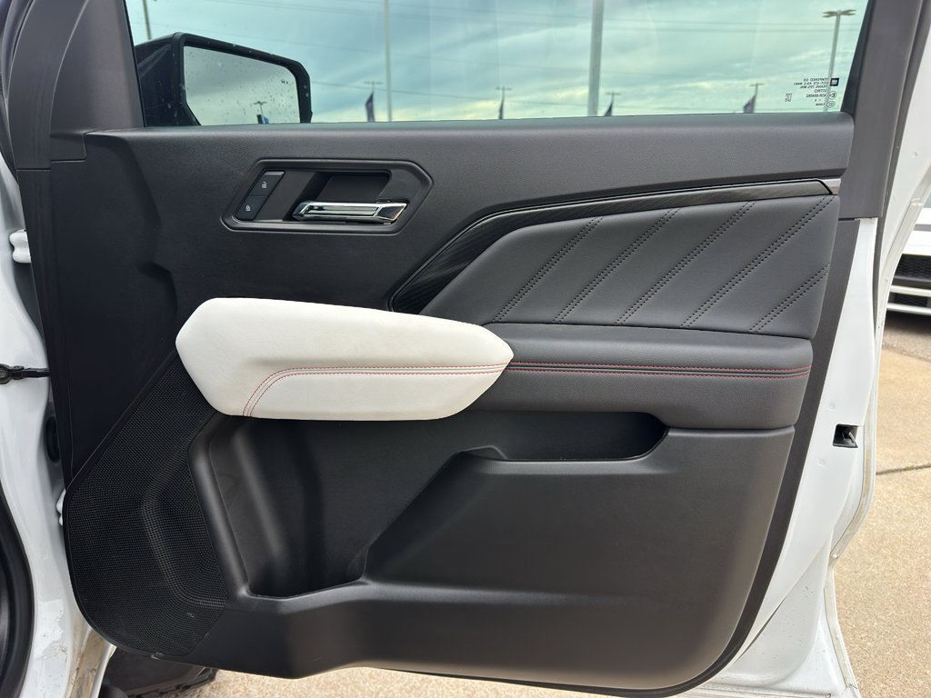 Used 2024 GMC Canyon AT4X AWD/4WD image 34