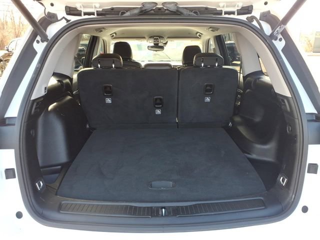 Certified 2023 Jeep Grand Cherokee Limited image 11