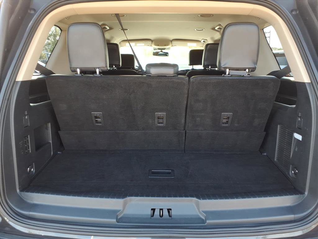 Used 2024 Ford Expedition XLT image 8