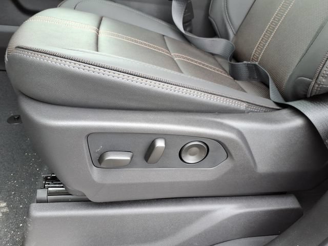 New 2026 Chevrolet Silverado 1500 High Country AWD/4WD image 7