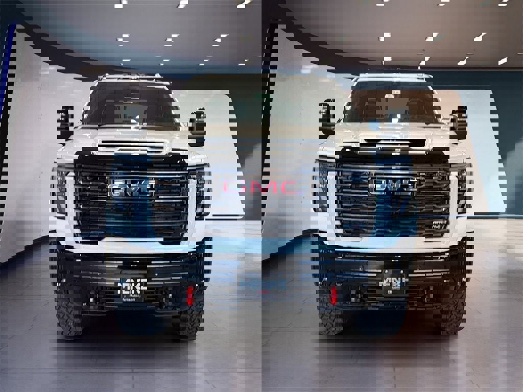 New 2026 GMC Sierra 2500 AT4X image 2