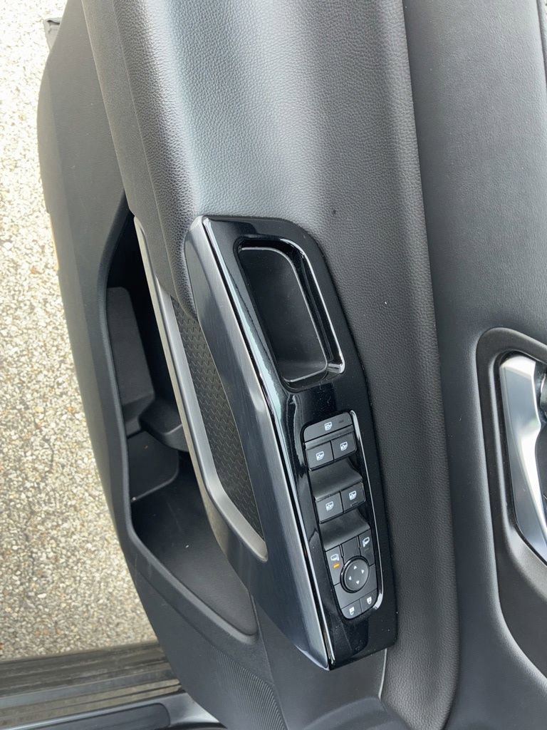 Certified 2022 Nissan Pathfinder SL AWD/4WD image 15