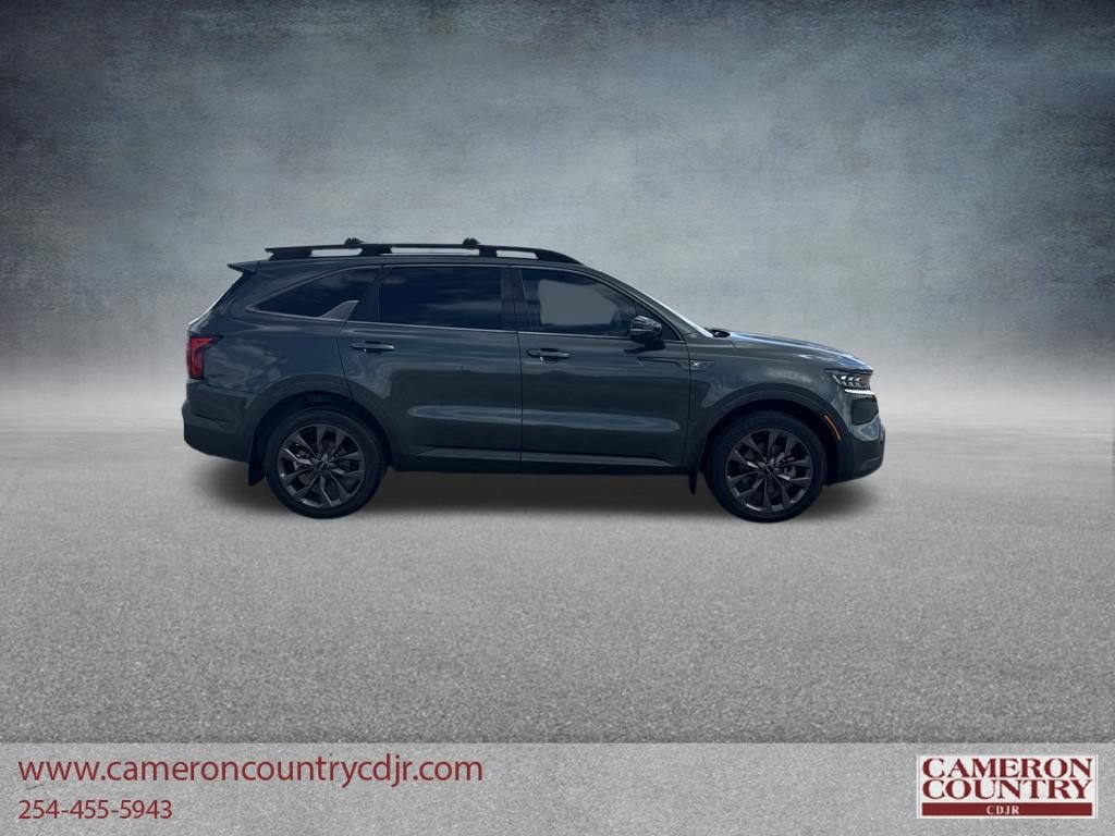 Used 2022 Kia Sorento SX Prestige w/ Rust Color Package AWD/4WD image 2