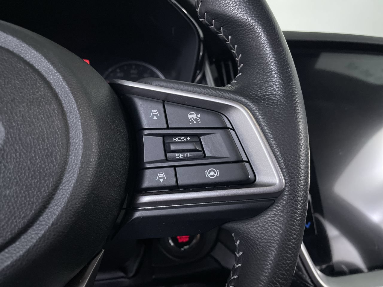 Used 2023 Subaru Outback Premium AWD/4WD image 26