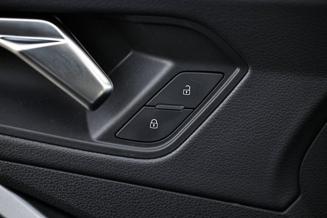 Certified 2025 Audi Q3 2.0T Premium w/ Convenience Package image 15