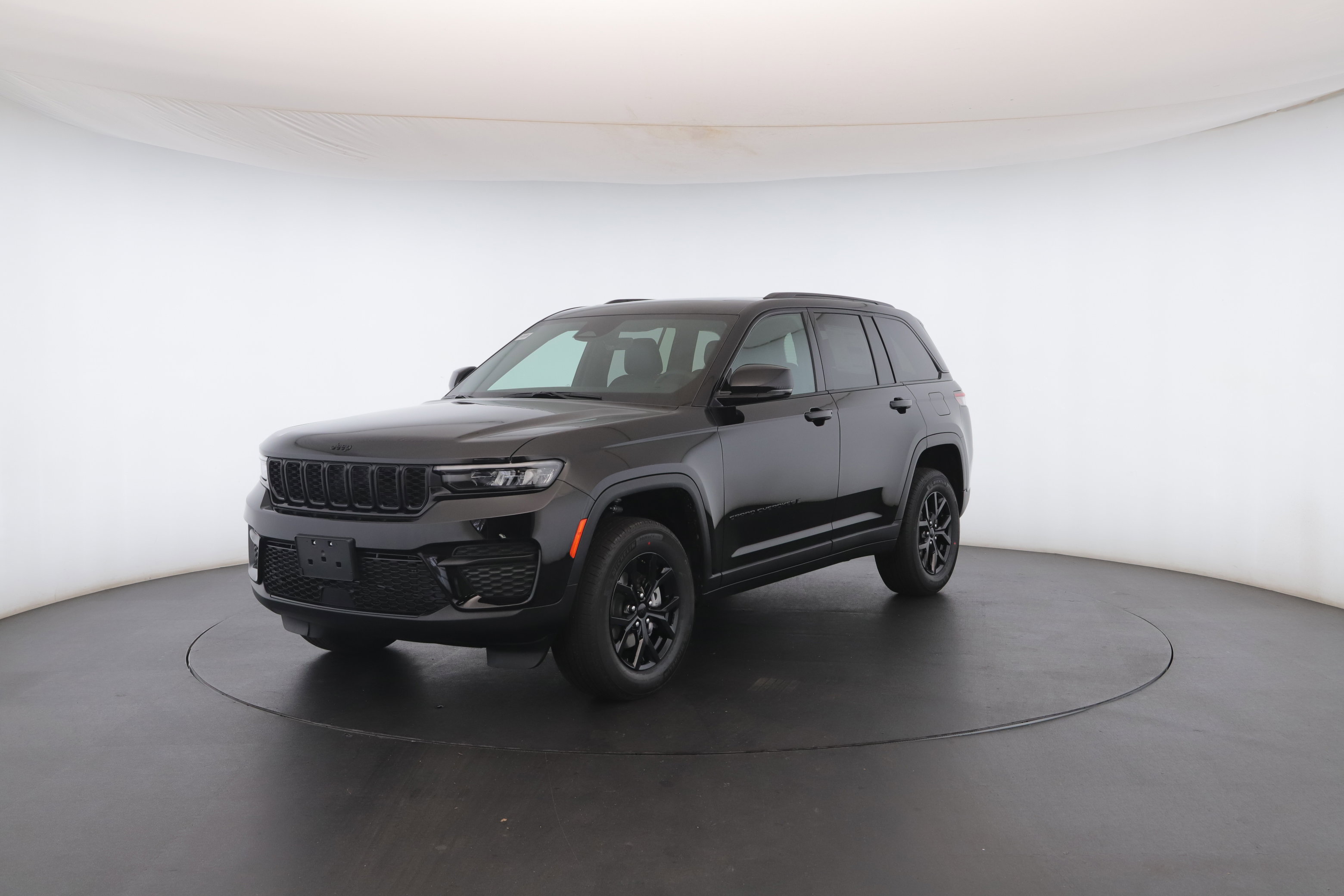 New 2025 Jeep Grand Cherokee Altitude image 38
