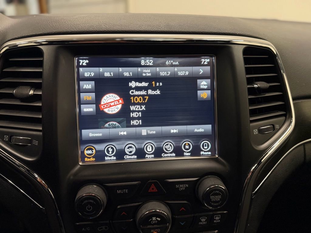 Used 2018 Jeep Grand Cherokee Limited image 30