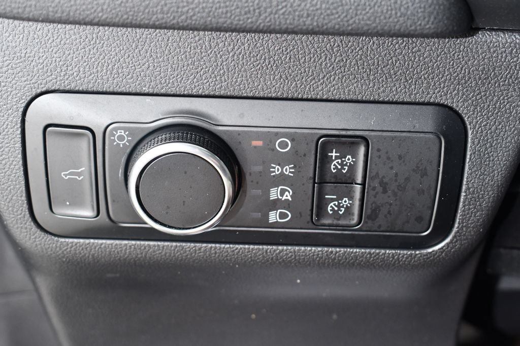 Used 2024 Ford Escape ST-Line w/ Tech Pack #1 AWD/4WD image 30