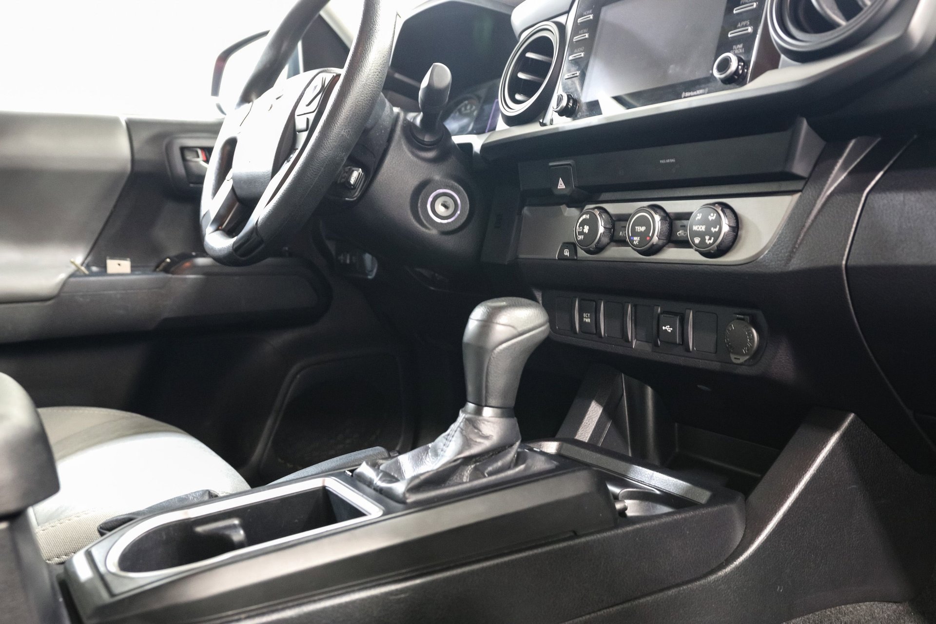 Used 2021 Toyota Tacoma SR w/ SR Convenience Package image 21