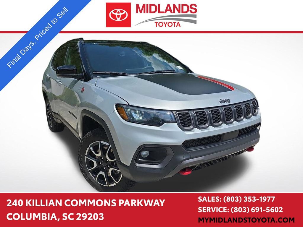 Used 2025 Jeep Compass Trailhawk