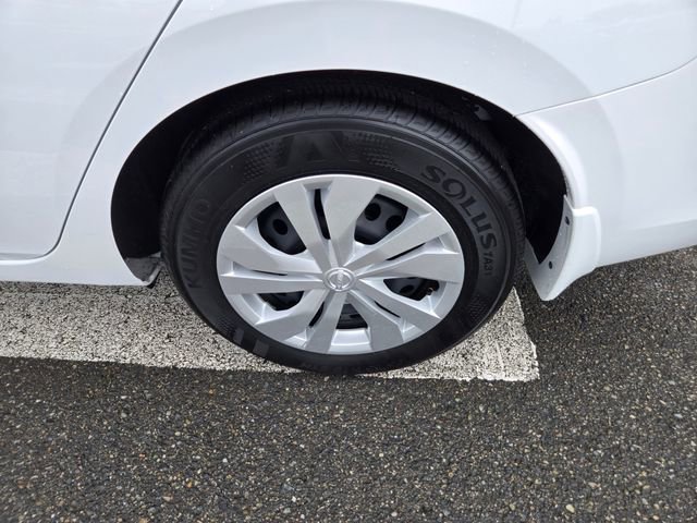 Used 2025 Nissan Versa S w/ Trunk Package image 12