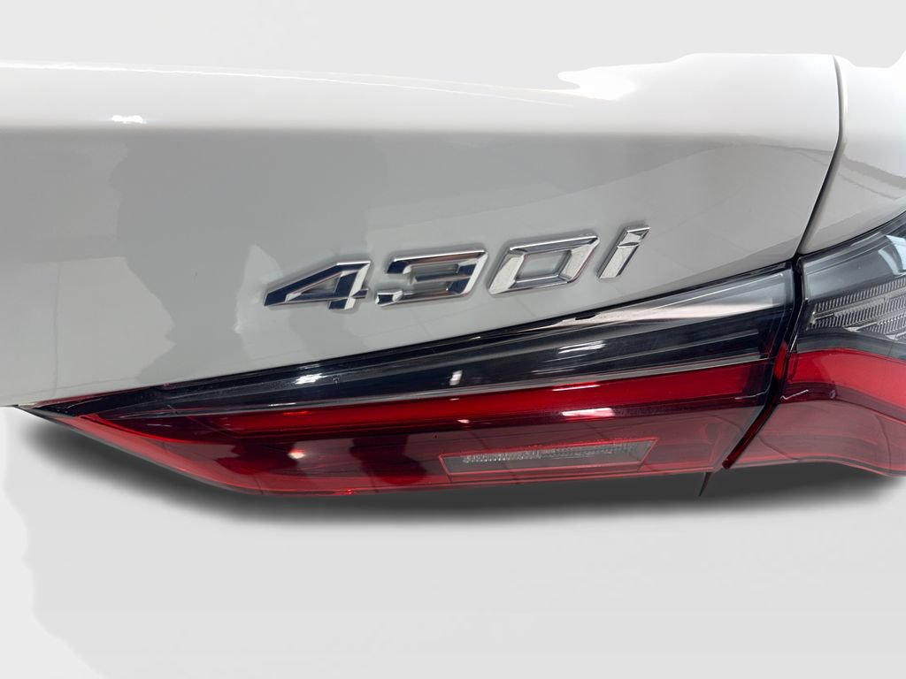 Used 2022 BMW 430i Coupe w/ Convenience Package RWD image 24