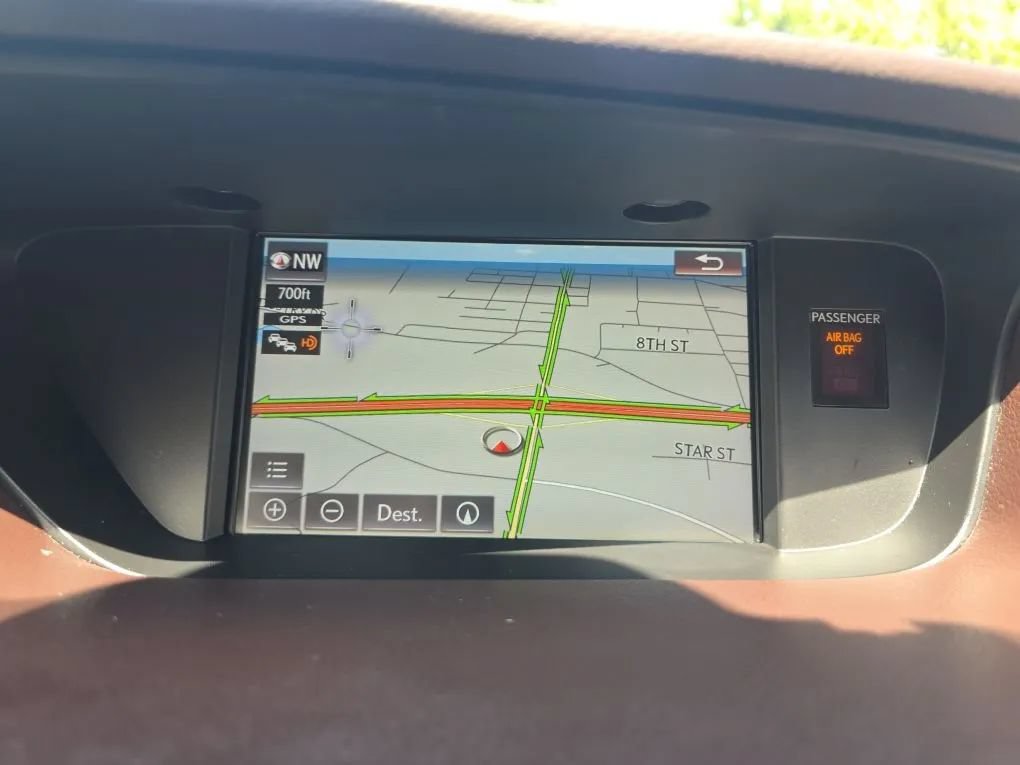 Used 2018 Lexus ES 350 w/ Luxury Package w/Wood Trim FWD image 33